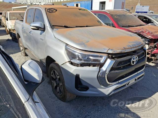 2017 TOYOTA HILUX CD 