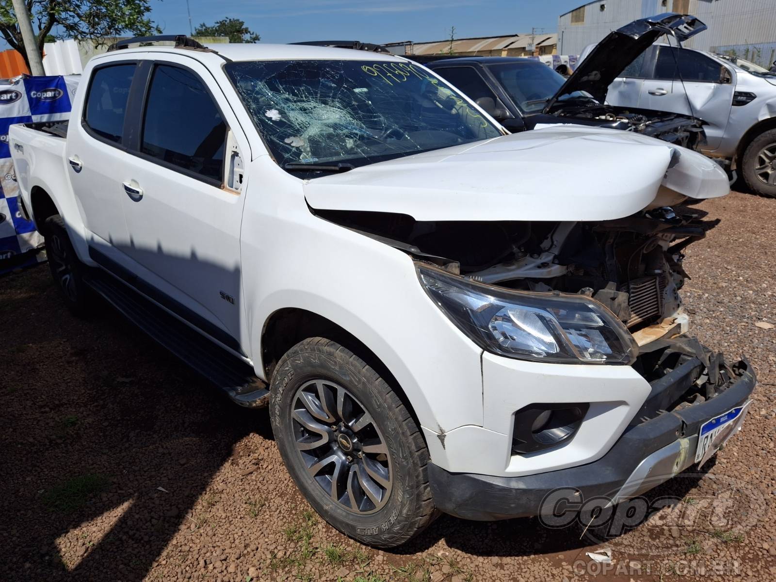 Veículo GM - Chevrolet S10 Chevrolet S10 Cabine Dupla LTZ AT 2.8 CTDI 2021 Médio Dano Frontal 2021 em leilão