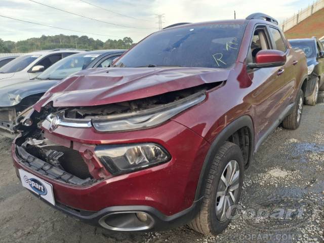 2017 FIAT TORO 