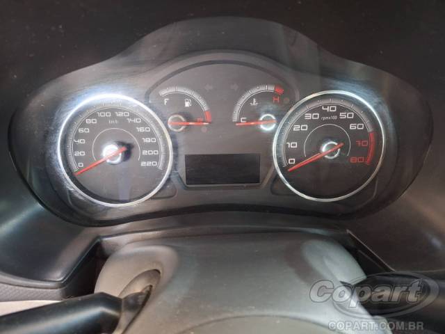 2015 FIAT GRAND SIENA 