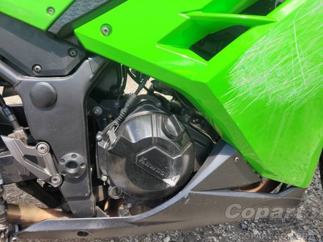 2013 KAWASAKI NINJA 300 