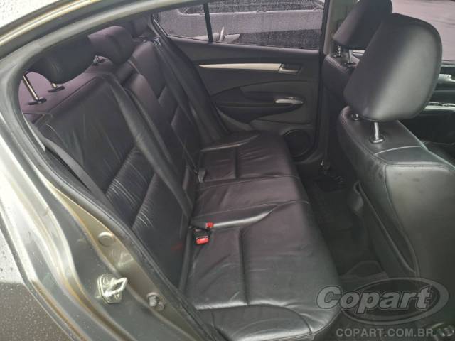 2010 HONDA CITY 