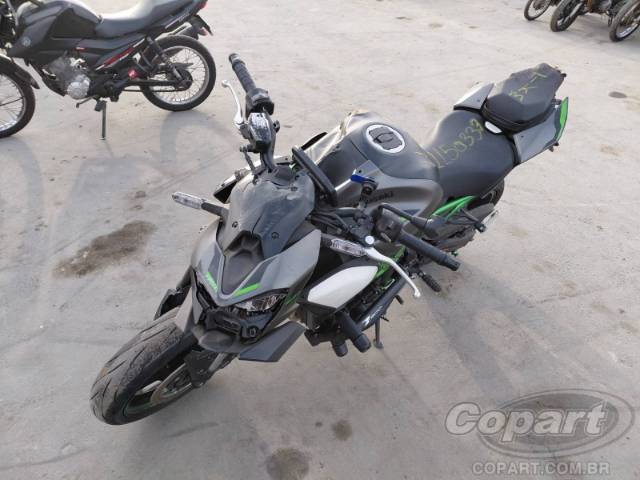 2026 KAWASAKI Z900 