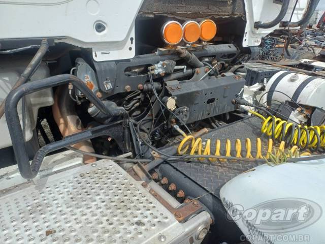 2013 MERCEDES BENZ AXOR 