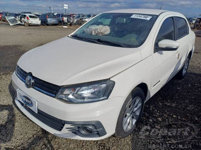 2017 VOLKSWAGEN VOYAGE 