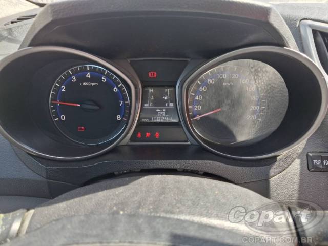 2015 HYUNDAI HB20S 