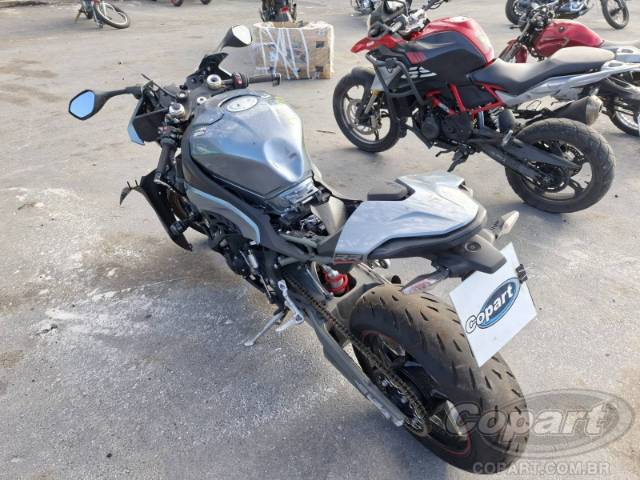 2026 BMW S 1000 