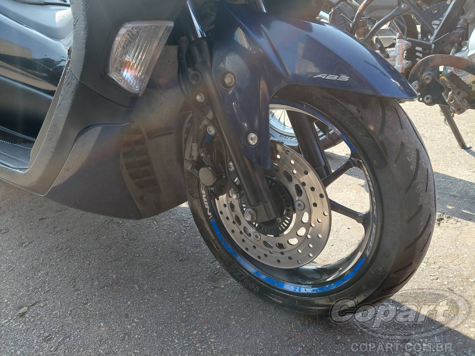 2021 YAMAHA NMAX — foto 8 de 11