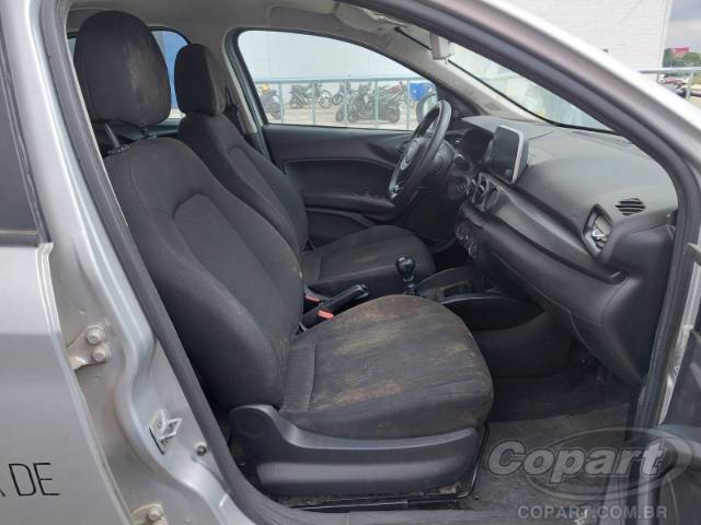 2023 FIAT CRONOS 