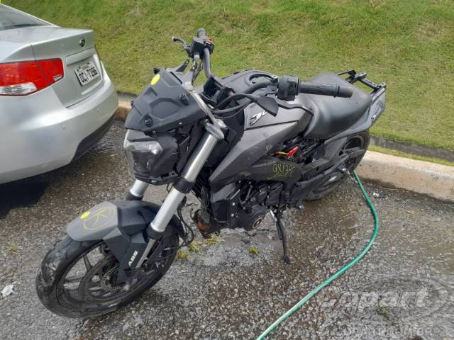 2024 BAJAJ DOMINAR 