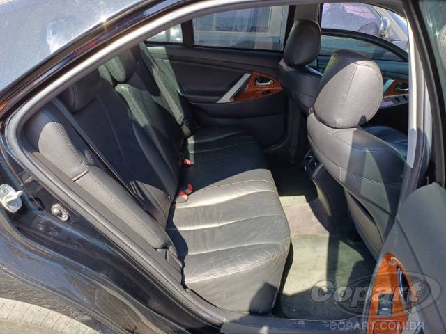 2011 TOYOTA CAMRY 
