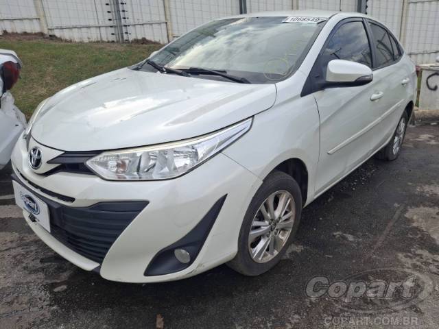 2019 TOYOTA YARIS SEDA 