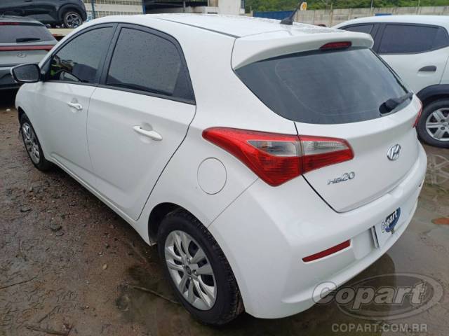 2016 HYUNDAI HB20 