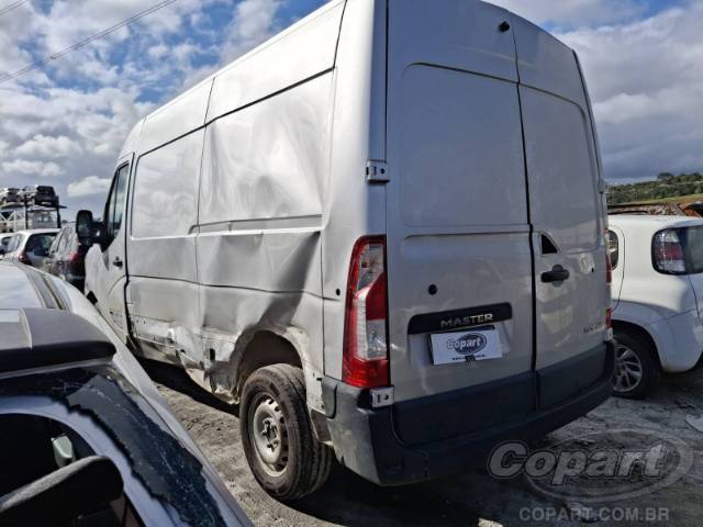 2026 RENAULT MASTER FURGAO 