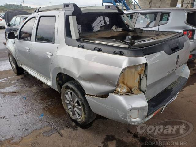2018 RENAULT DUSTER OROCH 