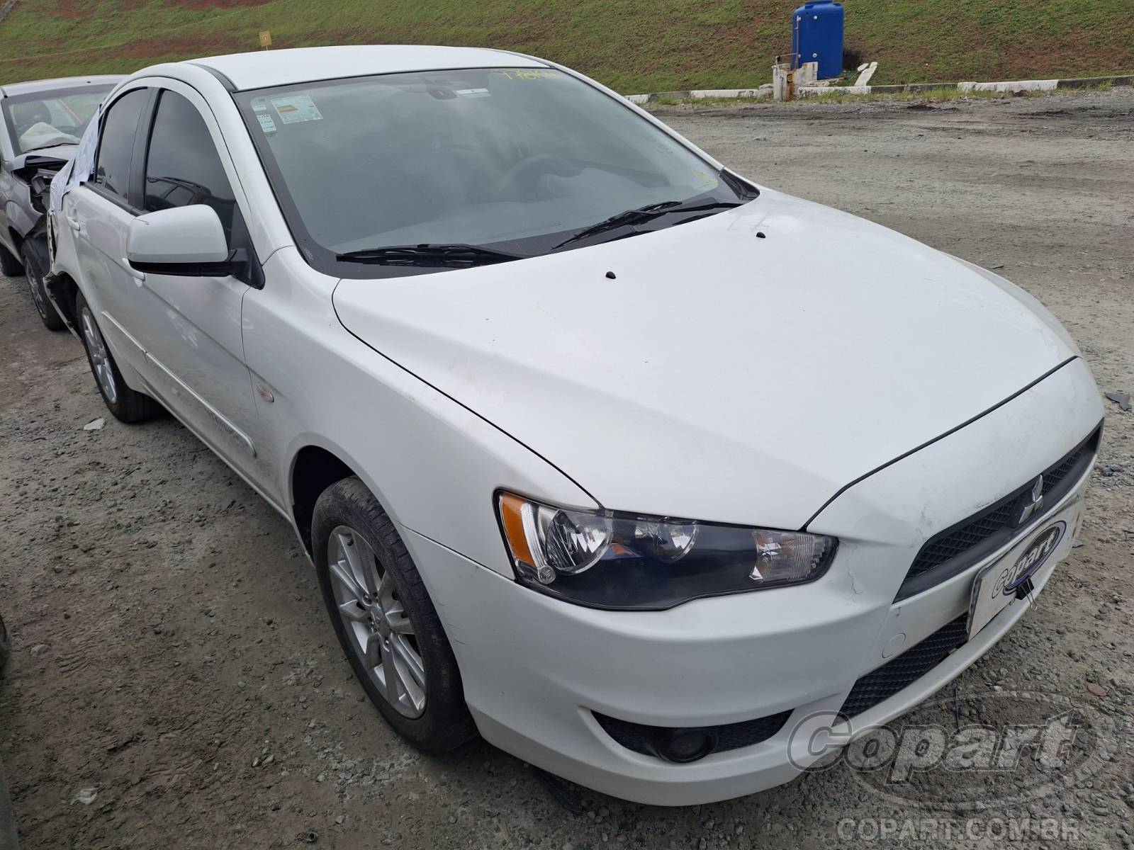 Veículo Mitsubishi Lancer Mitsubishi Lancer HL CVT 2.0 16V MIVEC 2016 Colisão Média Monta 2016 em leilão