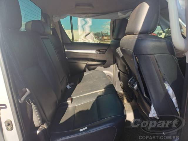 2016 TOYOTA HILUX CD 