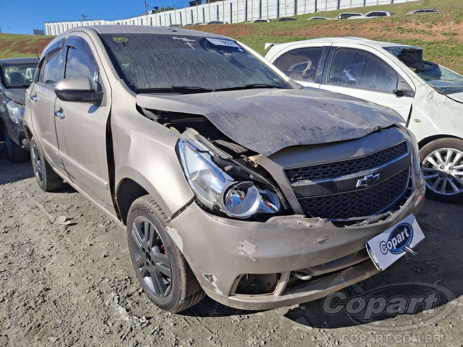 Chevrolet Agile 2012 em leilão