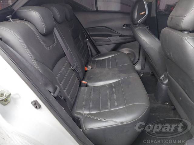 2022 NISSAN KICKS 