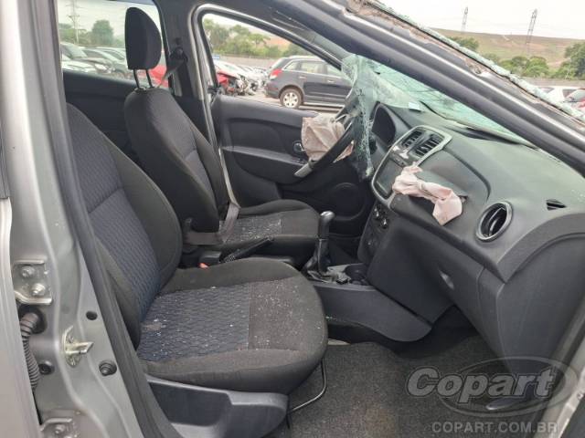 2016 RENAULT SANDERO 