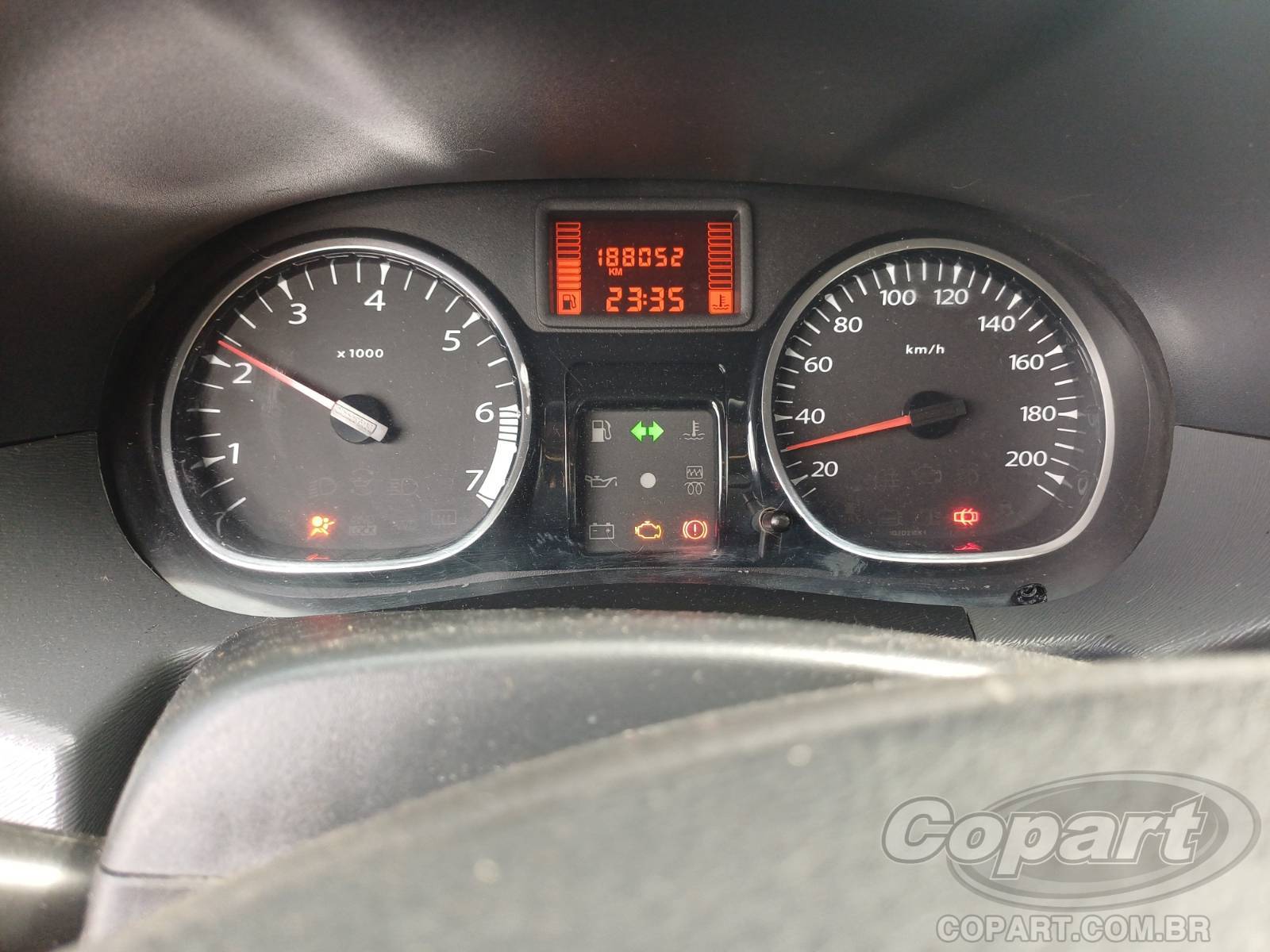 Foto 8 de 12: 2014 RENAULT DUSTER