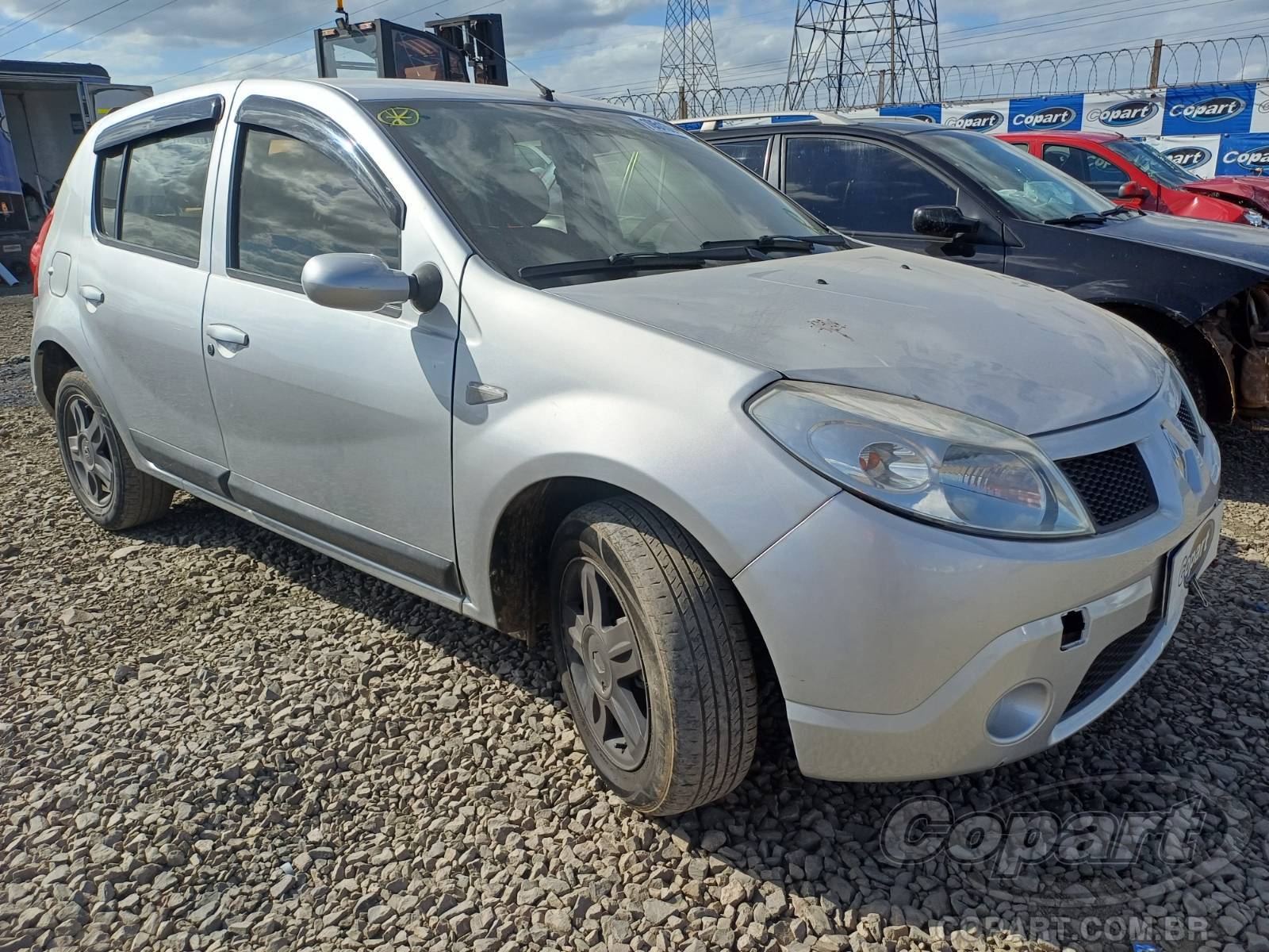 Veículo Renault Sandero Renault Sandero Privilege 1.6 16V Hi-Flex 2008 2008 em leilão