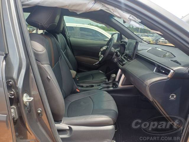 2026 TOYOTA COROLLA CROSS 