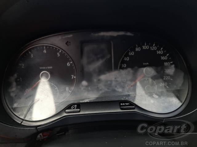2013 VOLKSWAGEN FOX 