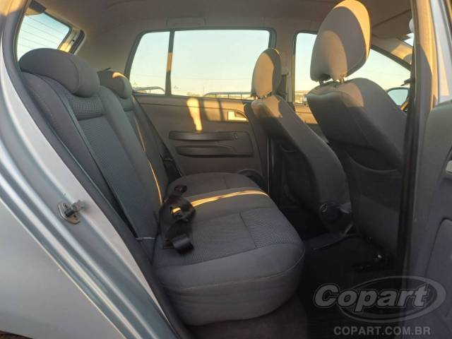 2009 VOLKSWAGEN FOX 