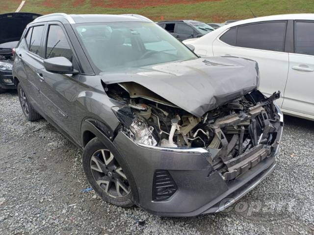 2022 NISSAN KICKS 