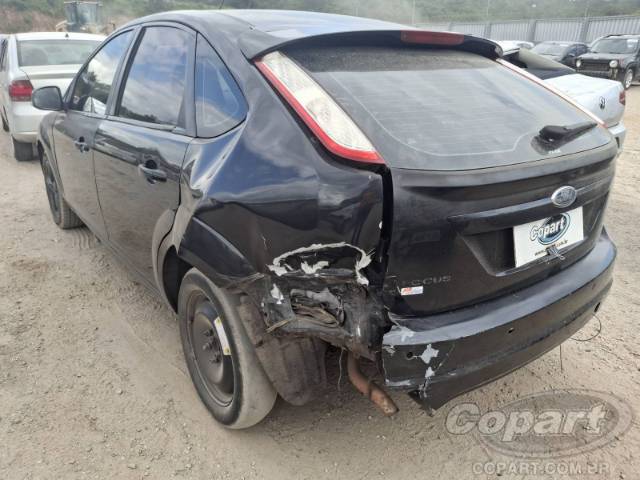 2010 FORD FOCUS 