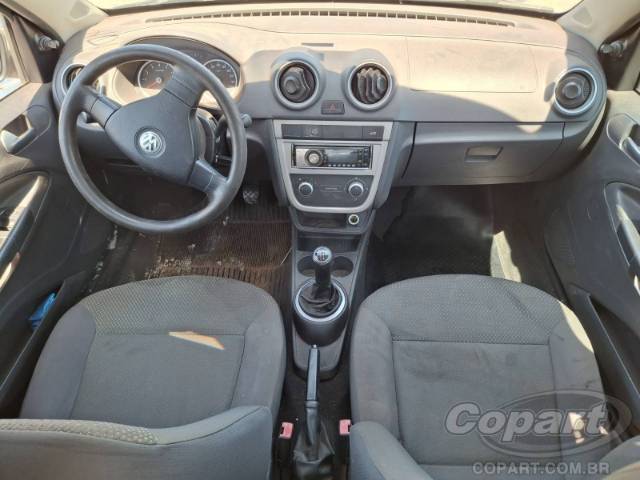 2012 VOLKSWAGEN VOYAGE 