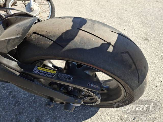 2024 TRIUMPH STREET TRIPLE 