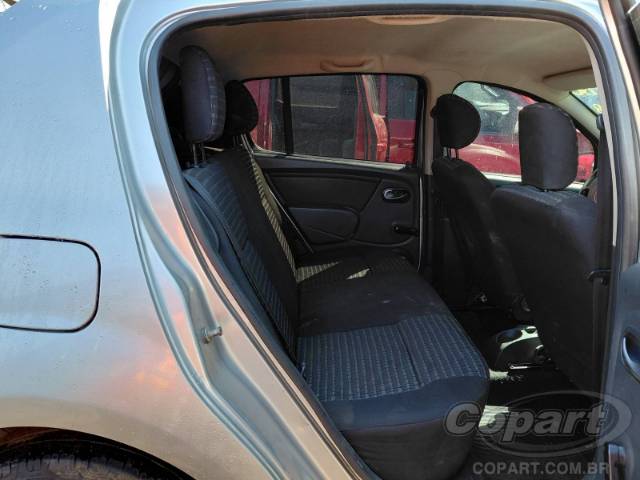 2014 RENAULT SANDERO 