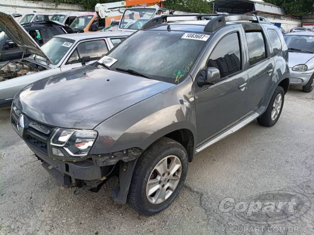 2016 RENAULT DUSTER 