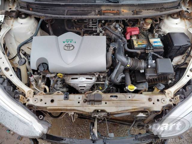 2019 TOYOTA YARIS 