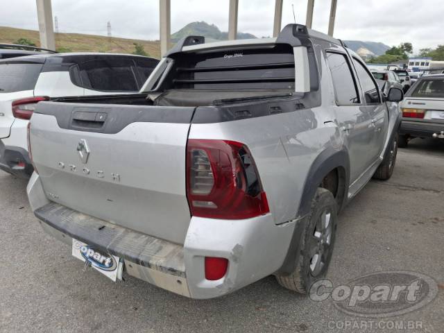 2021 RENAULT DUSTER OROCH 
