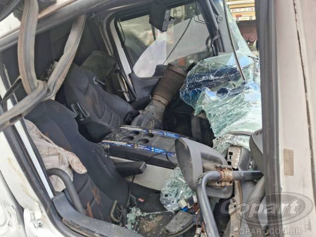 2019 MERCEDES BENZ AXOR 