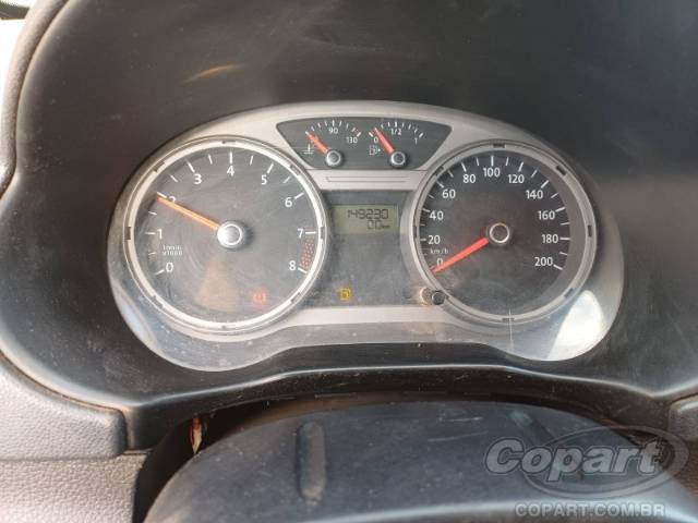 2009 VOLKSWAGEN VOYAGE 