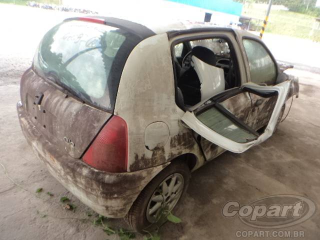 2001 RENAULT CLIO 