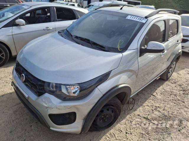 2017 FIAT MOBI 