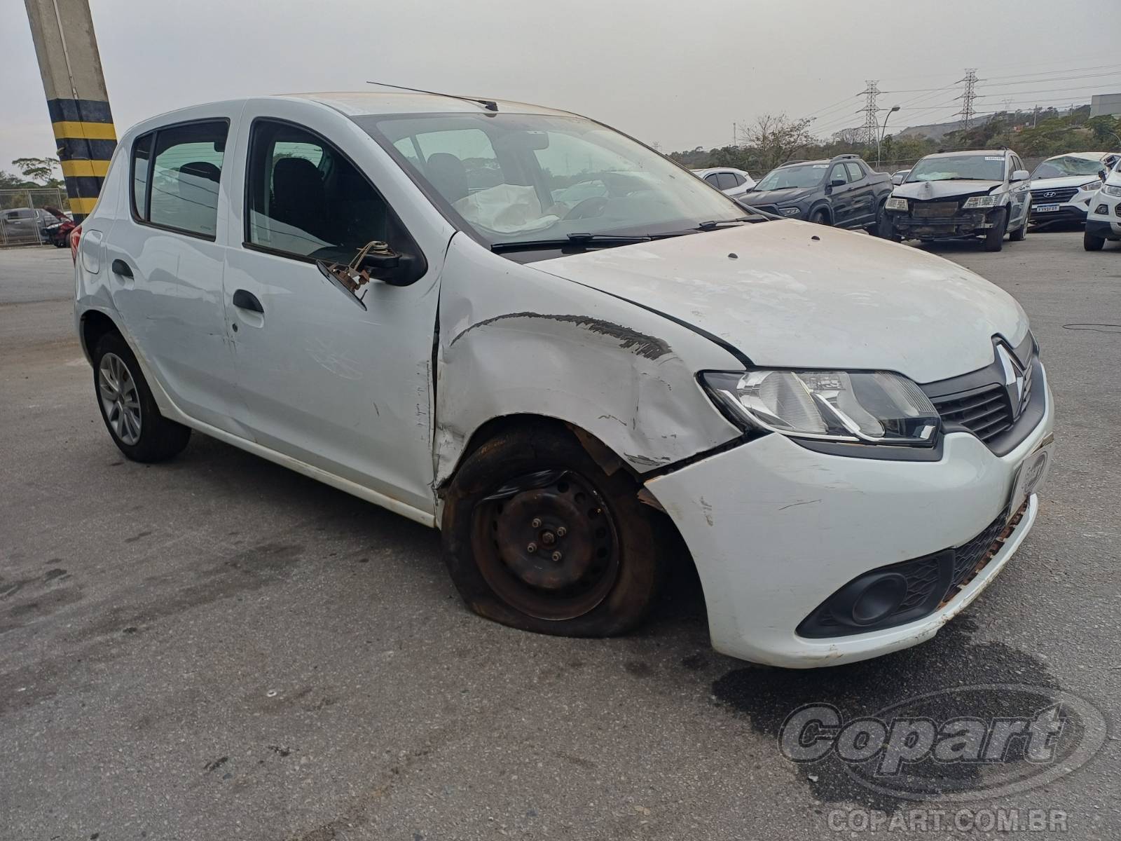 Veículo Renault Sandero RENAULT SANDERO Autentique 1.0 16V Hi-Power 2015 2015 em leilão