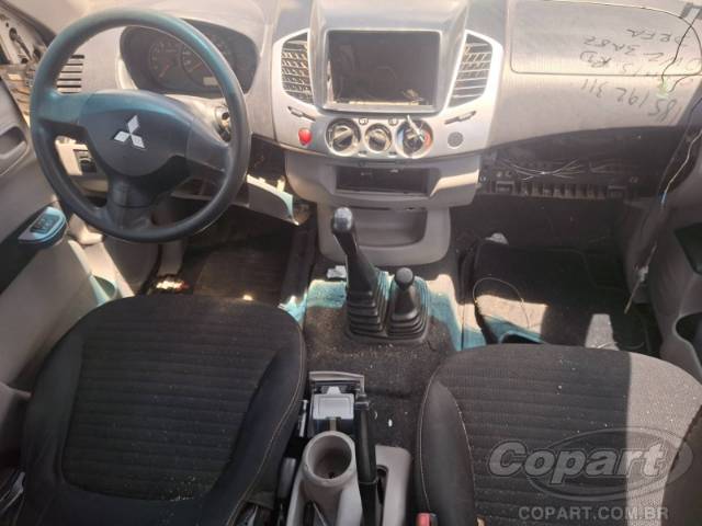 2014 MITSUBISHI L200 TRITON 