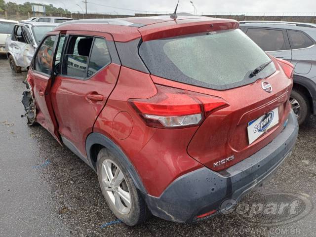 2018 NISSAN KICKS 
