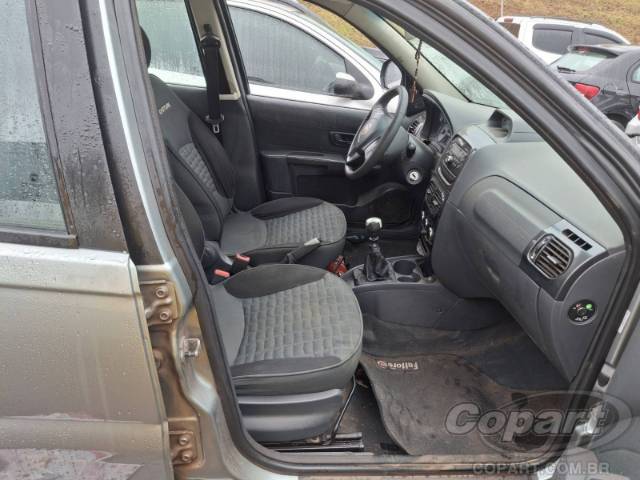 2014 FIAT PALIO WEEKEND 
