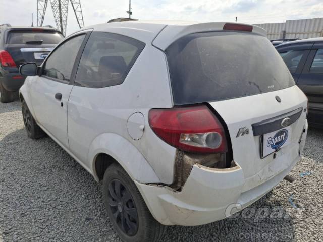 2011 FORD KA 