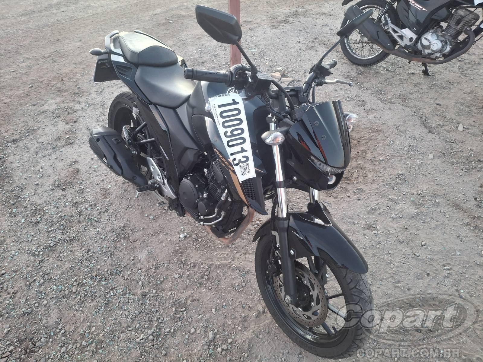 YAMAHA FZ25 FAZER 2024 Conservado