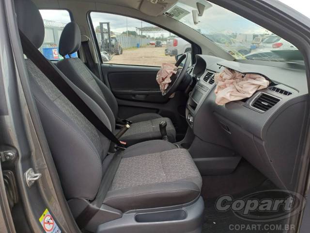2014 VOLKSWAGEN FOX 