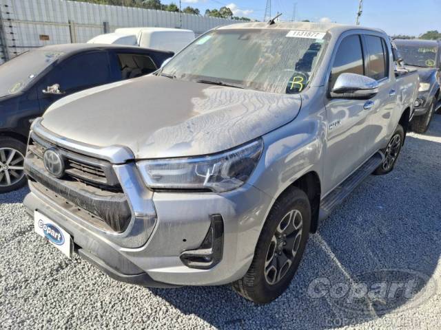 2021 TOYOTA HILUX CD 