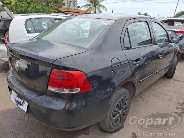 2010 VOLKSWAGEN VOYAGE 